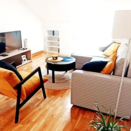 Apartment Blagojevic Hill *