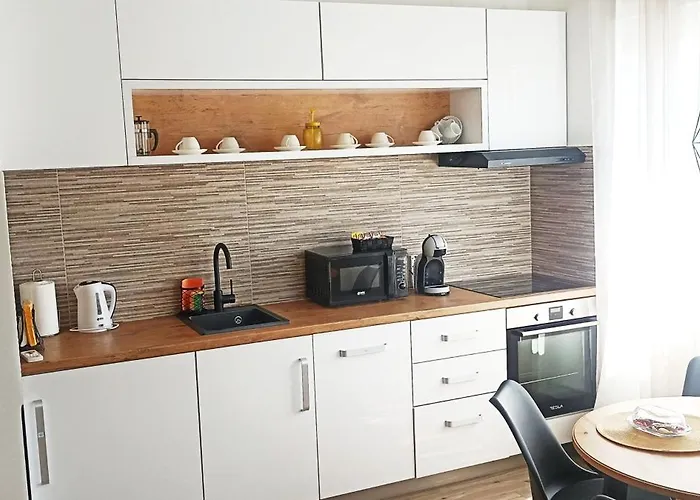 Daire Blagojevic Hill *