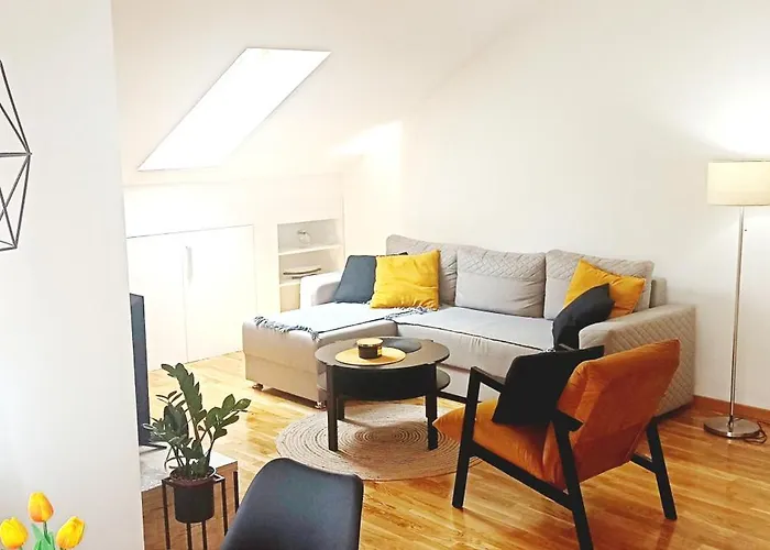 Daire Blagojevic Hill